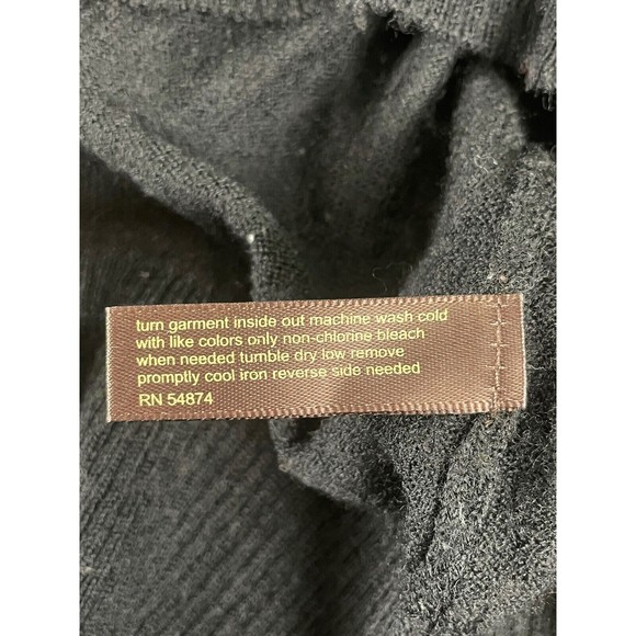 The Limited Black Merino Wool Acrylic V-Neck Women’s Lightweight Sweater Sz Med - Picture 7 of 8